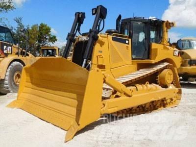 CAT D8T Верижни булдозери
