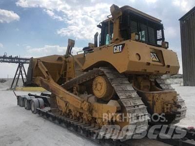 CAT D8T Верижни булдозери
