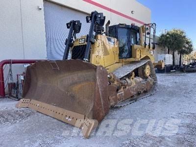 CAT D8T Верижни булдозери
