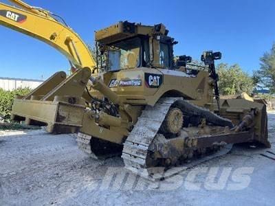 CAT D8T Верижни булдозери
