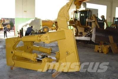 CAT D8T /D8R Ripper, S/S Други компоненти