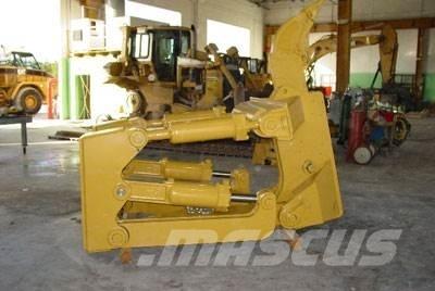CAT D8T /D8R Ripper, S/S Други компоненти