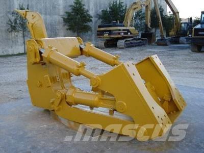 CAT D8T/R/N Ripper, S/S Други компоненти