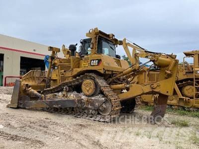 CAT D9T Верижни булдозери
