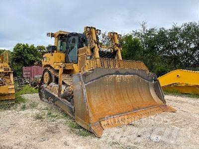 CAT D9T Верижни булдозери
