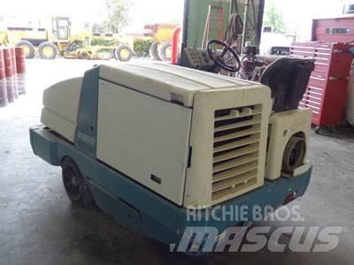 Tennant 6600LP Автоматични метачки с четки