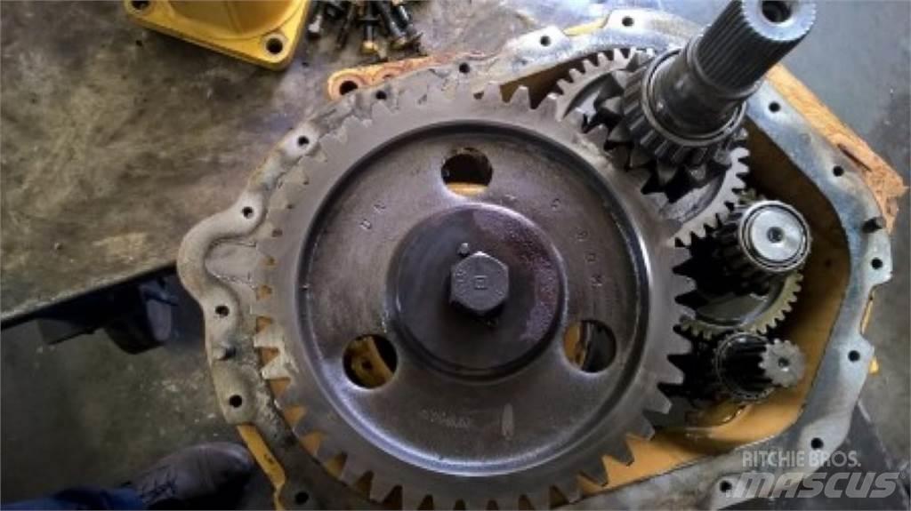 CAT 231D Строителство - Други