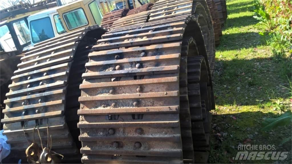 CAT 231D Релси, вериги и ходова част
