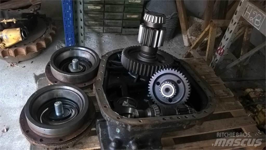 CAT 231D Строителство - Други