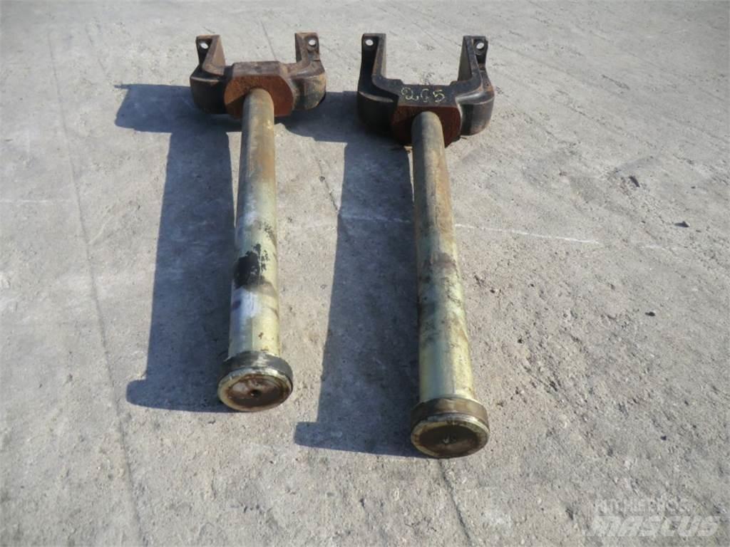 CAT 231D Релси, вериги и ходова част
