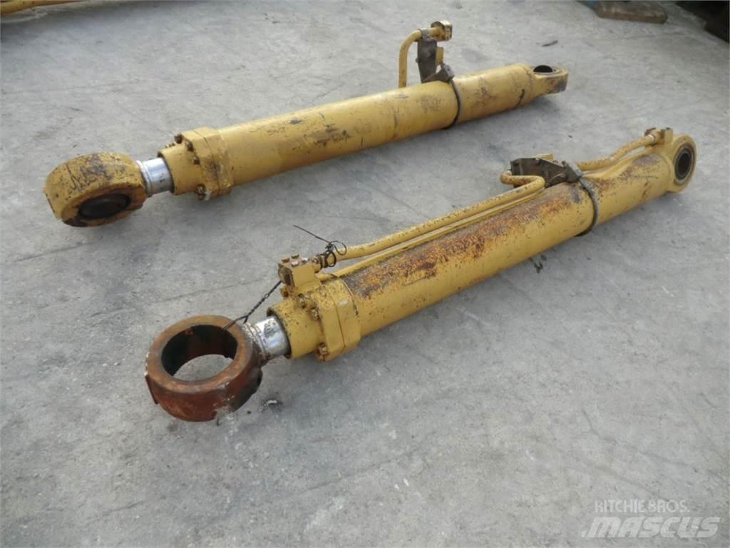 CAT 231D Строителство - Други