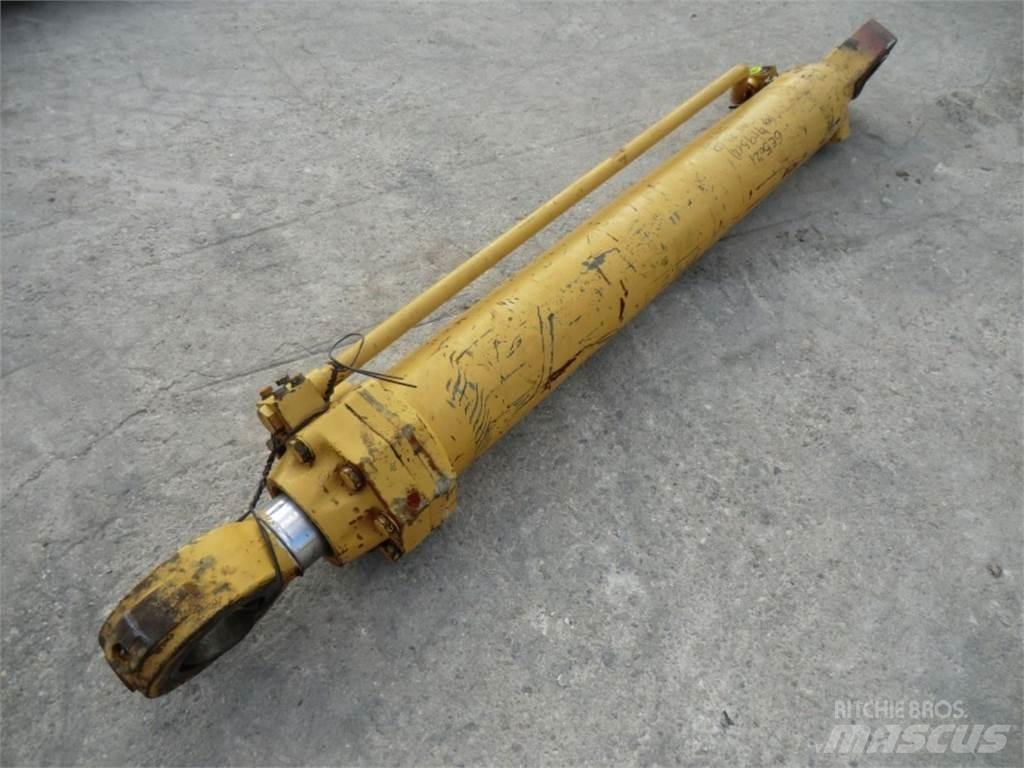 CAT 231D Строителство - Други