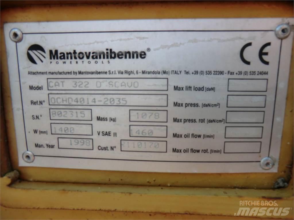 CAT 322D Строителство - Други