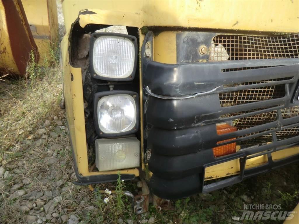 CAT 323D Строителство - Други