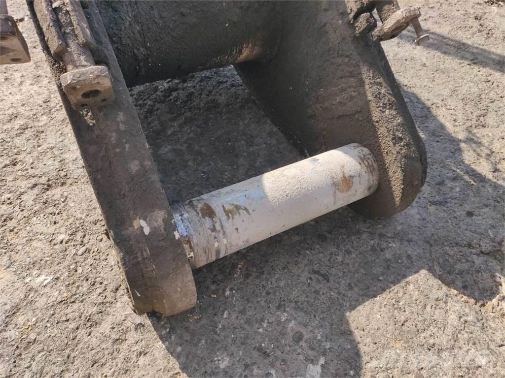 CAT 345B L Шаси