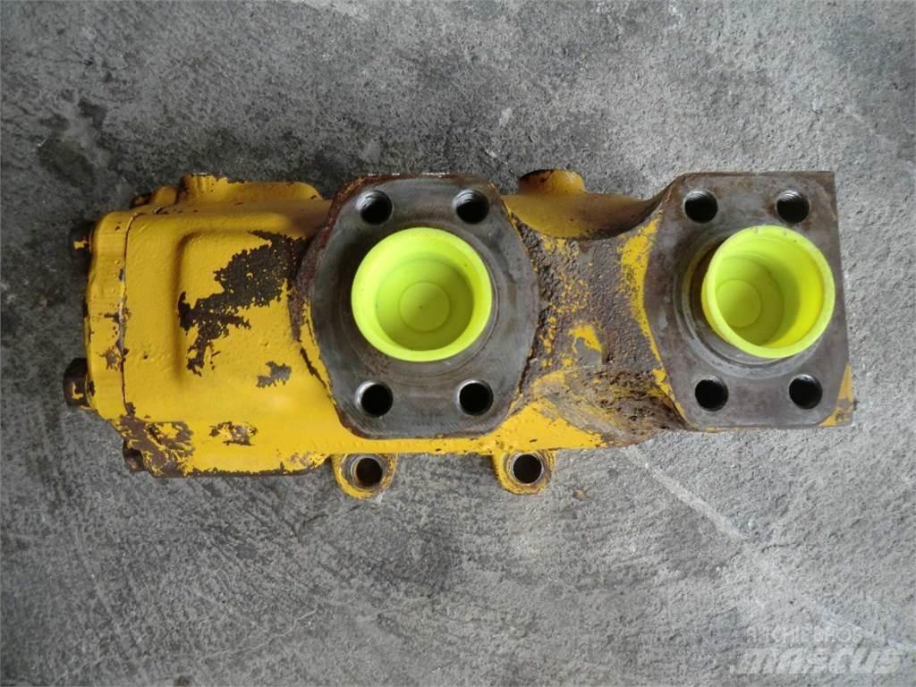 CAT 950H Шаси
