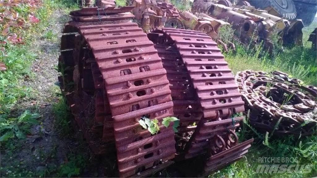 CAT 953 Релси, вериги и ходова част
