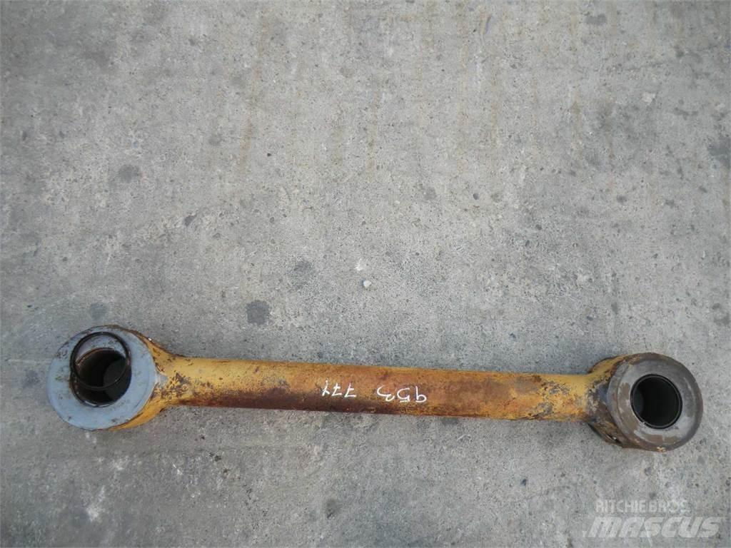 CAT 953 Шаси