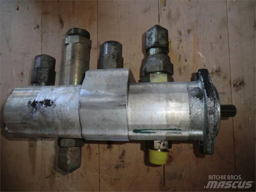 CAT 953C Строителство - Други