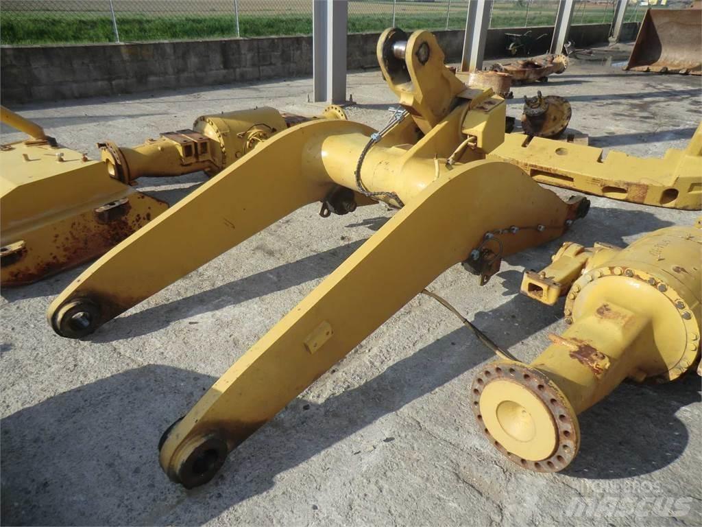 CAT 962H Шаси