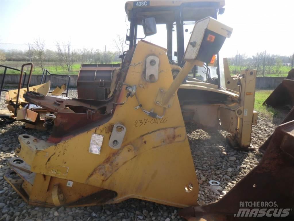CAT 962H Шаси