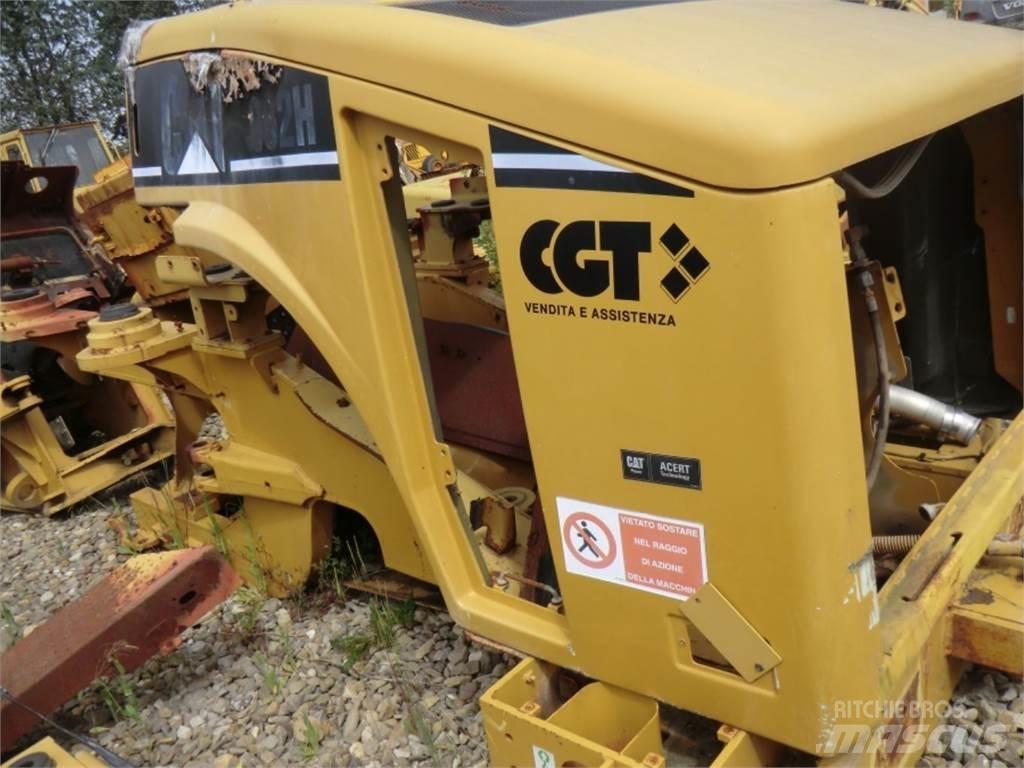 CAT 962H Шаси