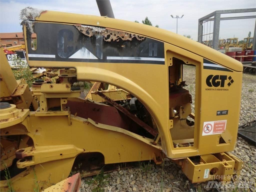 CAT 962H Шаси
