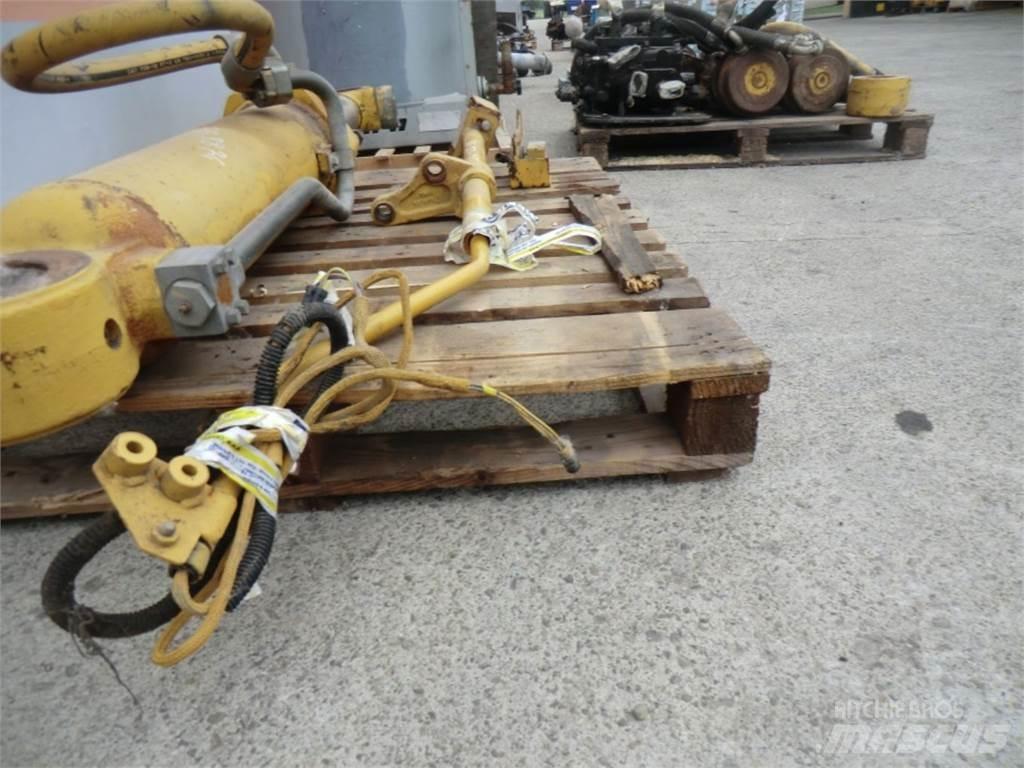 CAT 963C Строителство - Други