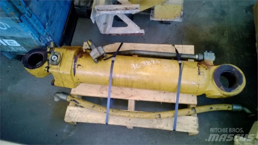 CAT 963C Строителство - Други