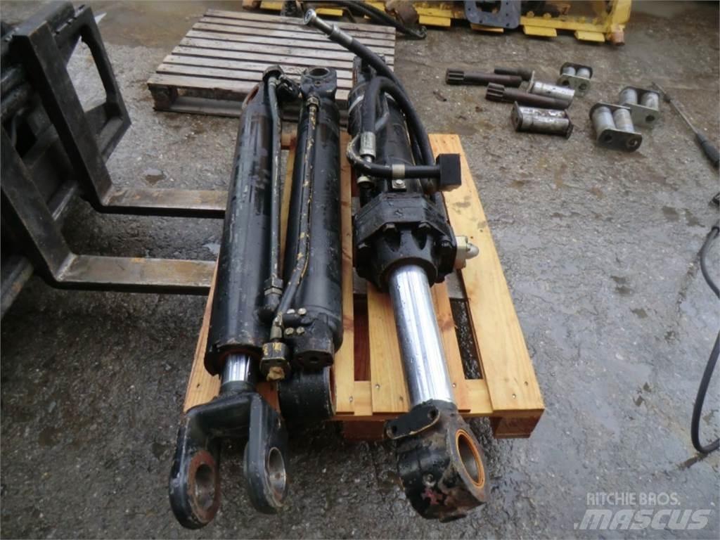 CAT 963D Строителство - Други