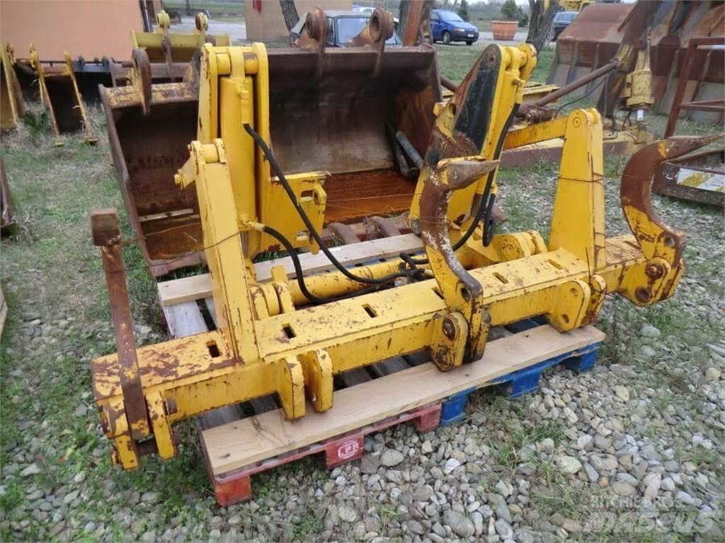 CAT 973C Релси, вериги и ходова част
