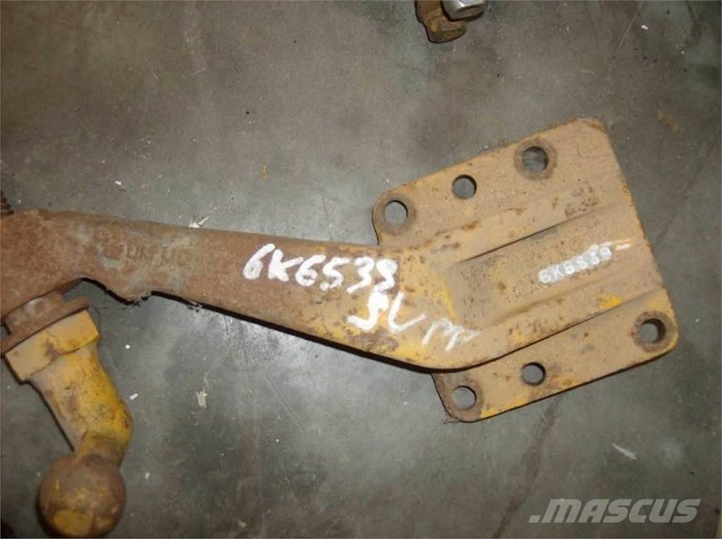 CAT 988 Шаси