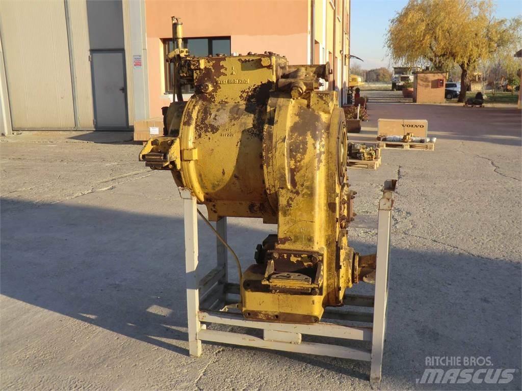CAT 988B Строителство - Други