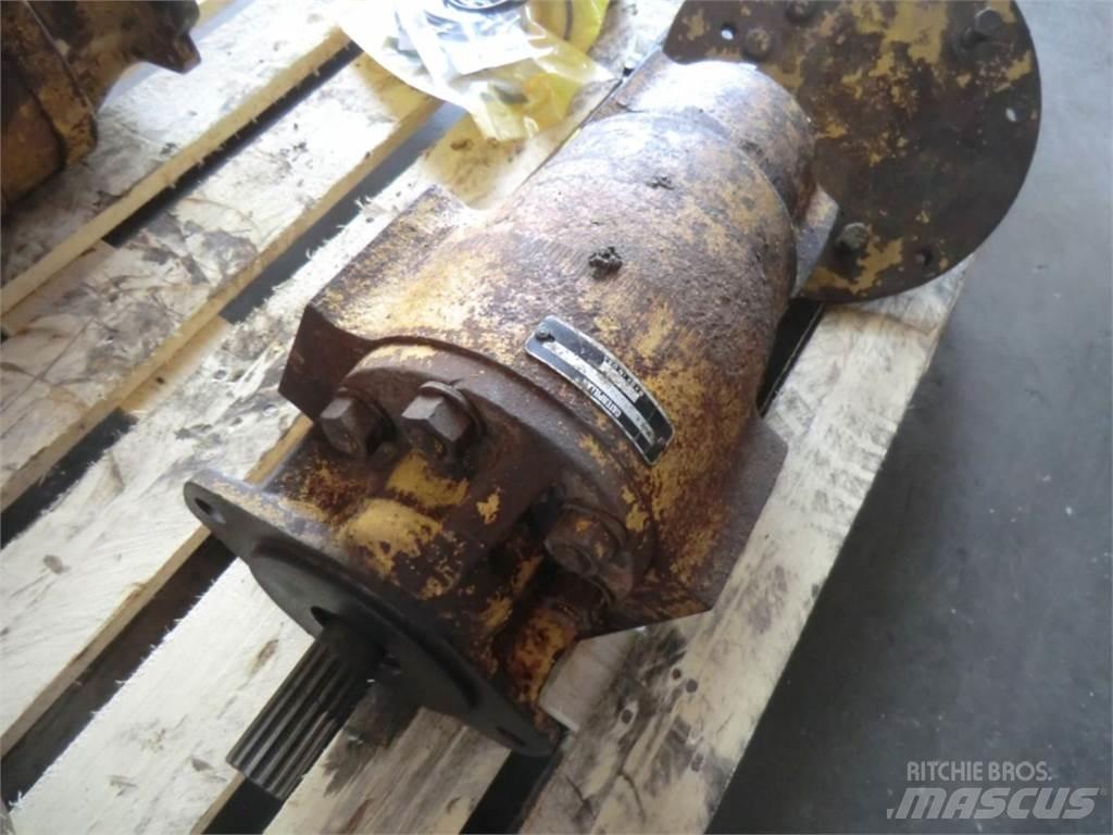 CAT 988B Строителство - Други