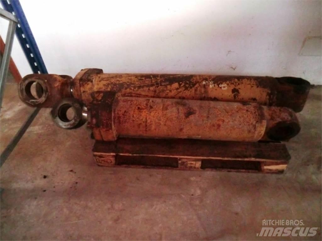 CAT 988B Строителство - Други