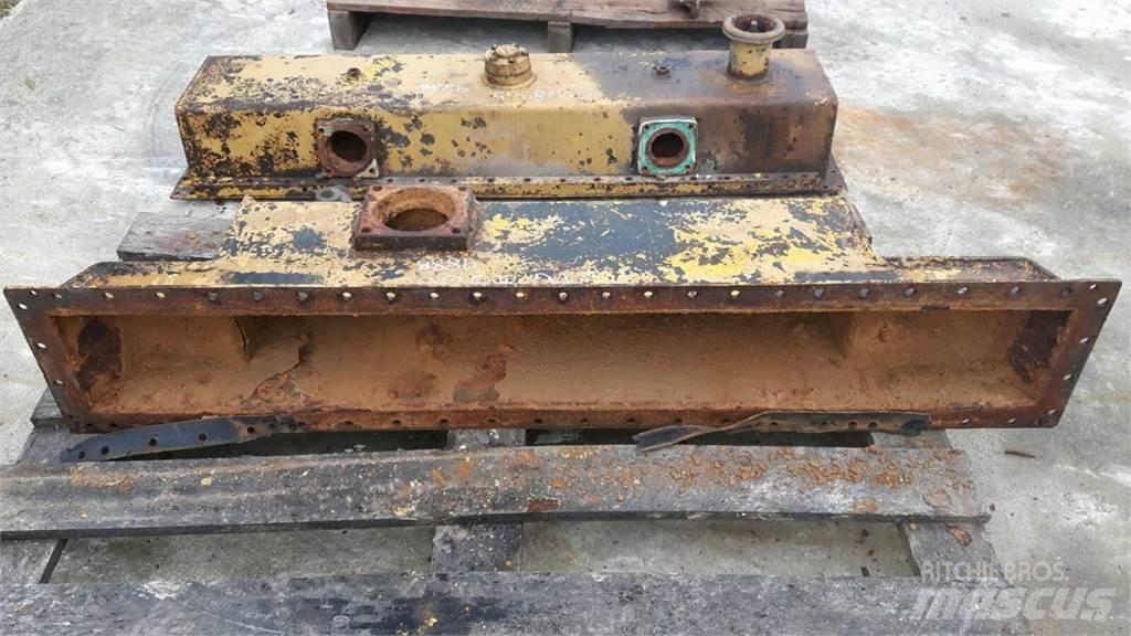 CAT 988B Строителство - Други