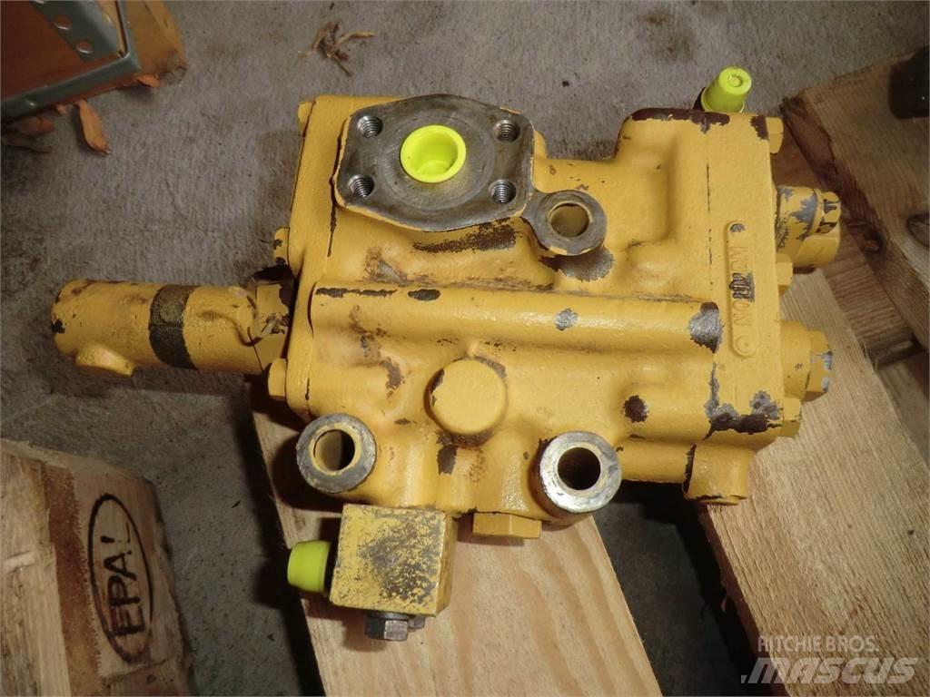 CAT 988B Строителство - Други