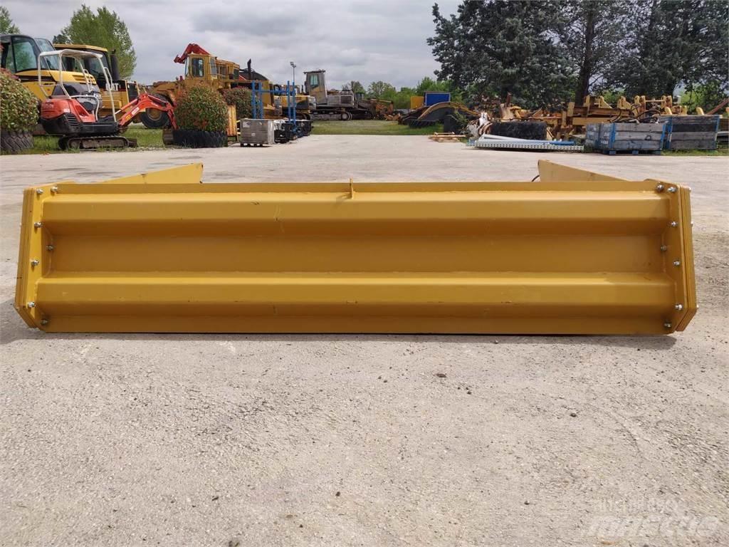 CAT 988G Строителство - Други