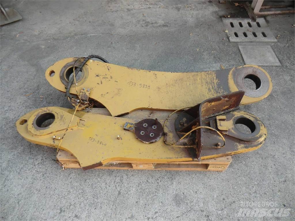 CAT 988H Шаси