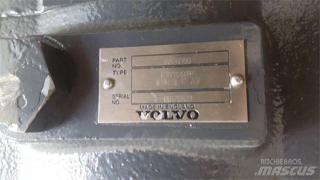 CAT 988H Шаси