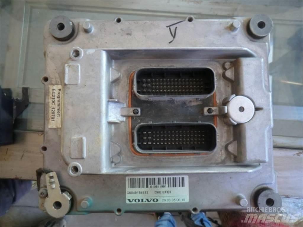 CAT 988H Шаси