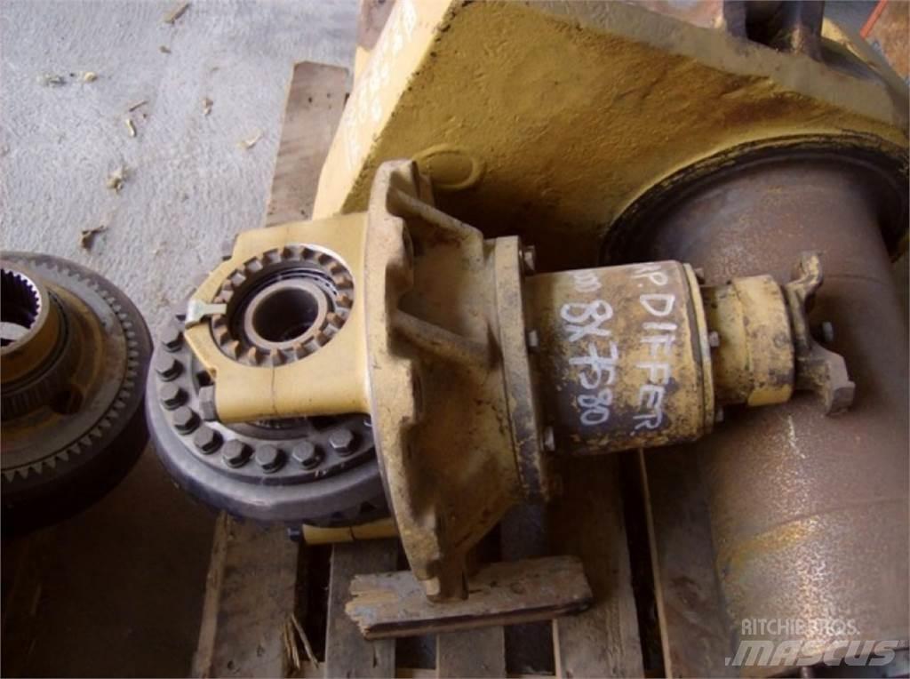 CAT D300D Строителство - Други