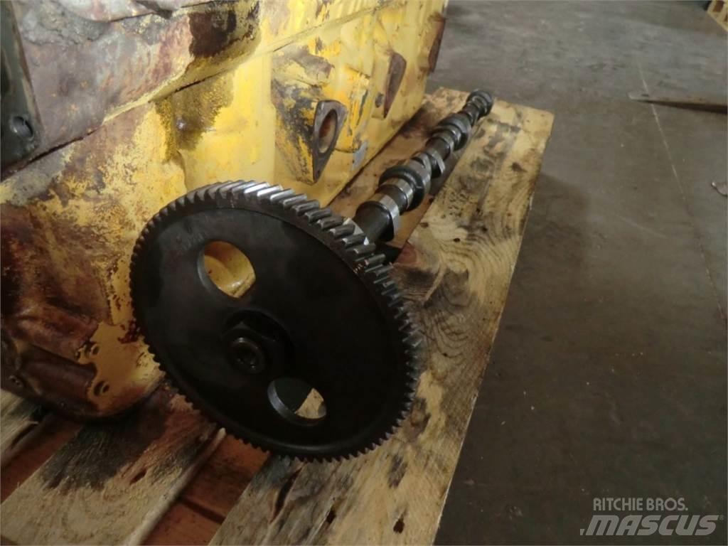 CAT D333 Двигатели