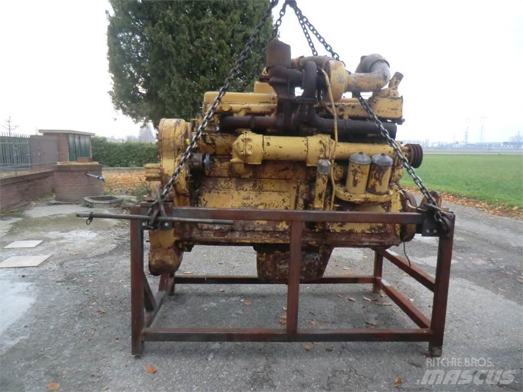 CAT D353 Двигатели