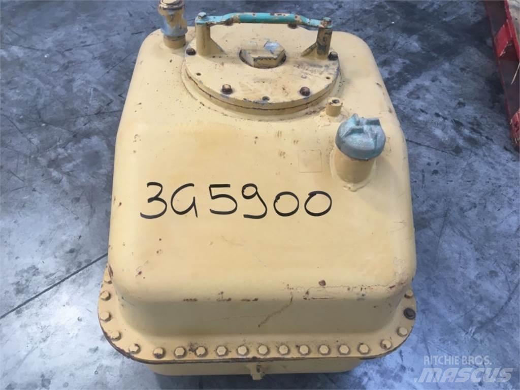 CAT  D8L Шаси