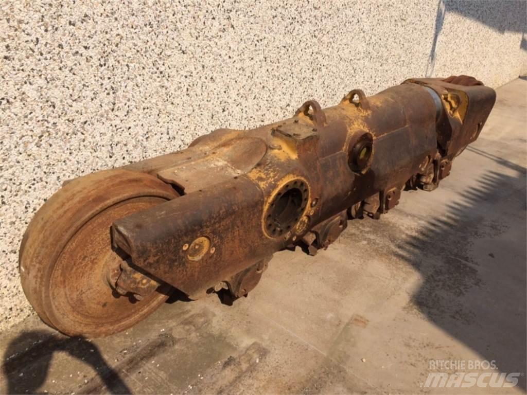 CAT  D8L Релси, вериги и ходова част
