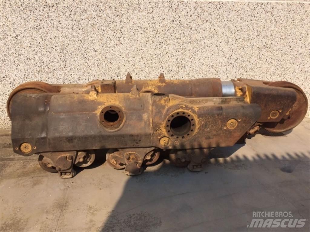 CAT  D8L Релси, вериги и ходова част
