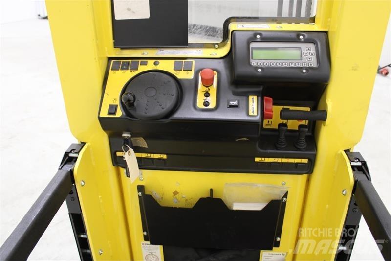 Hyster K1.0L Машини за комисиониране нископовдигачи