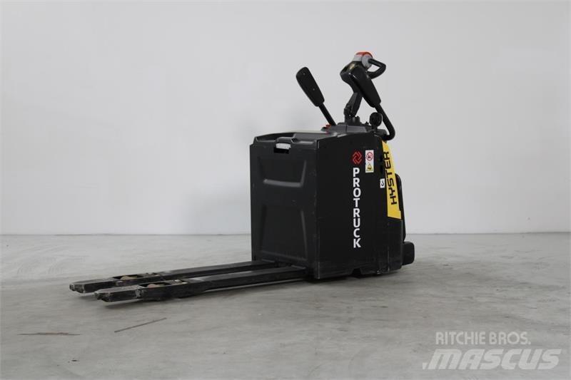 Hyster P2.0S Транспалетни колички с платформи