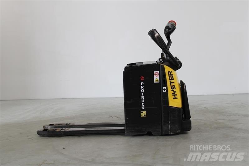 Hyster P2.0S Транспалетни колички с платформи